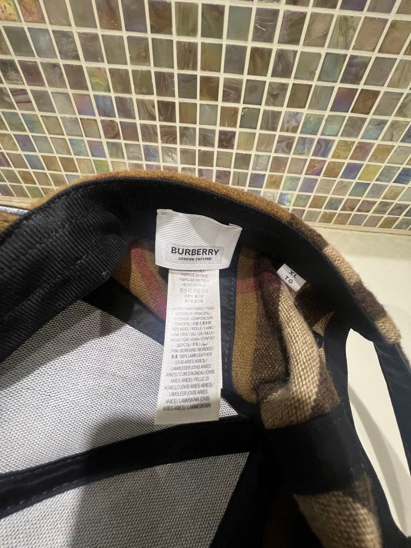 Burberry バーバリー　チェック柄 ベースボールキャップ