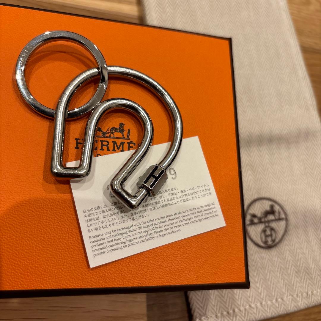 ⭐️早い者勝ち⭐️HERMES キーホルダー　フェール・ア・シュヴァル　ブラック