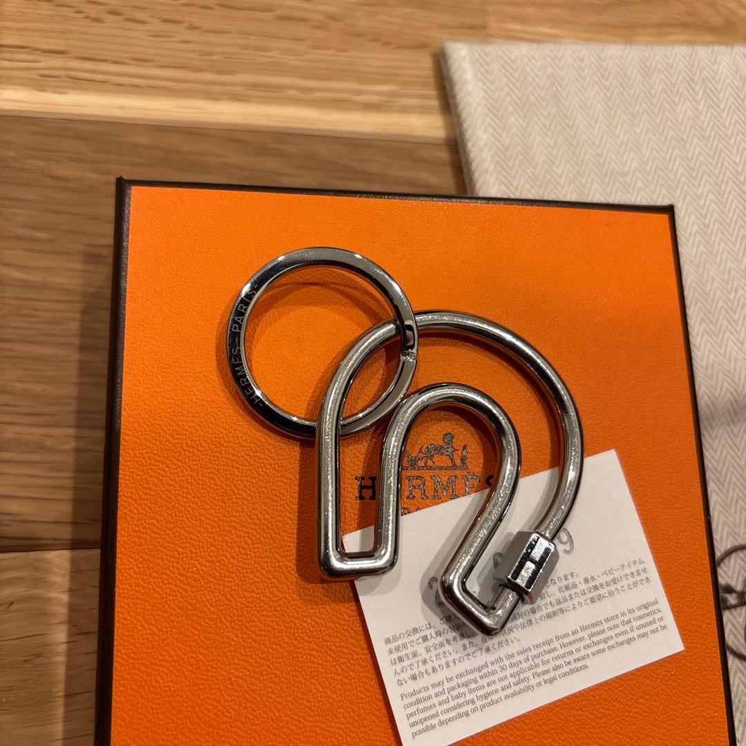 ⭐️早い者勝ち⭐️HERMES キーホルダー　フェール・ア・シュヴァル　ブラック