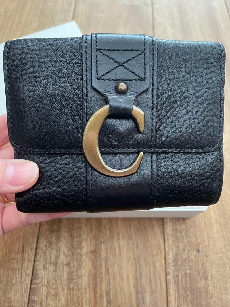 【美品】Clhoe ブラックレザーの三つ折り財布【箱付き】