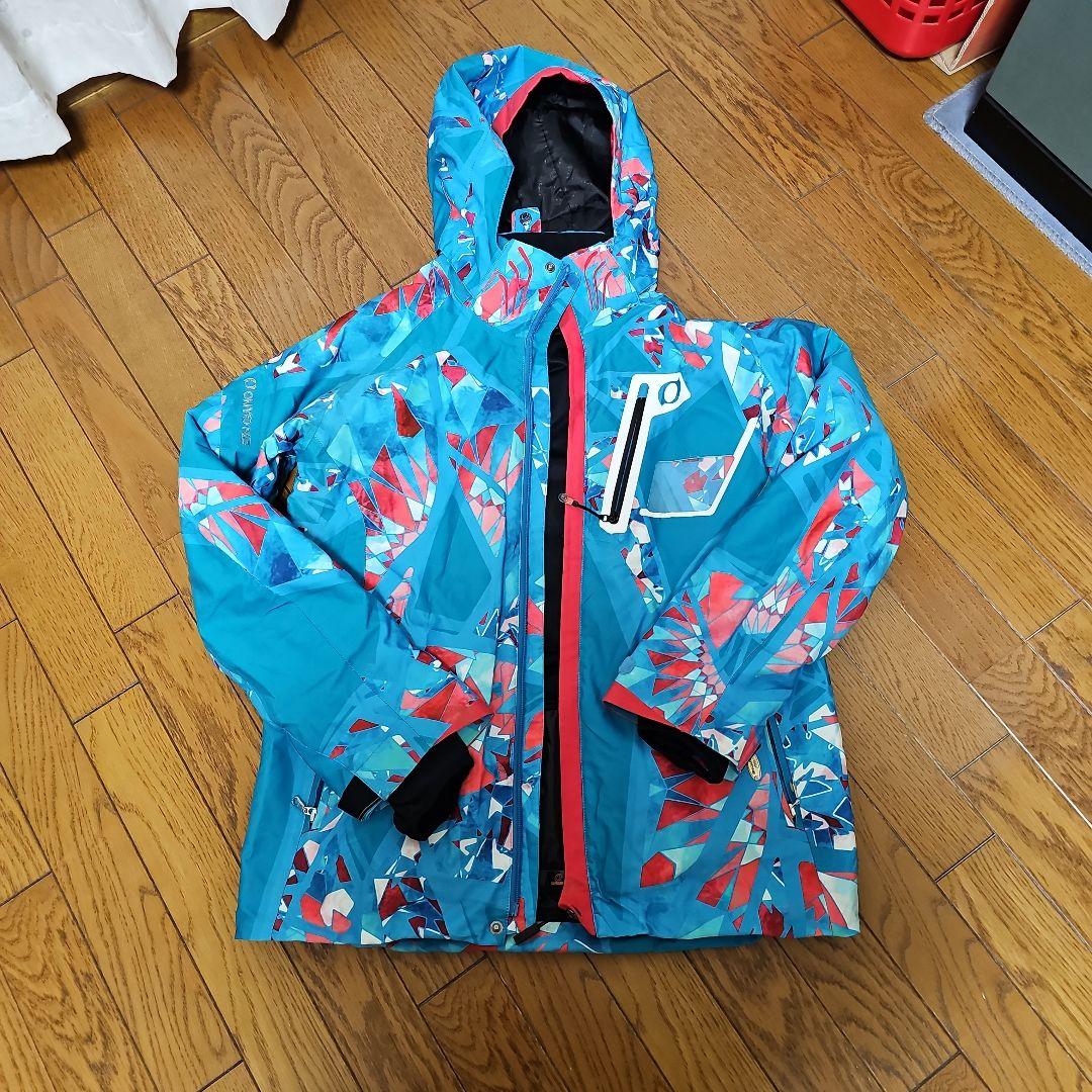 中古品　オンヨネスキーウェア　上下セット