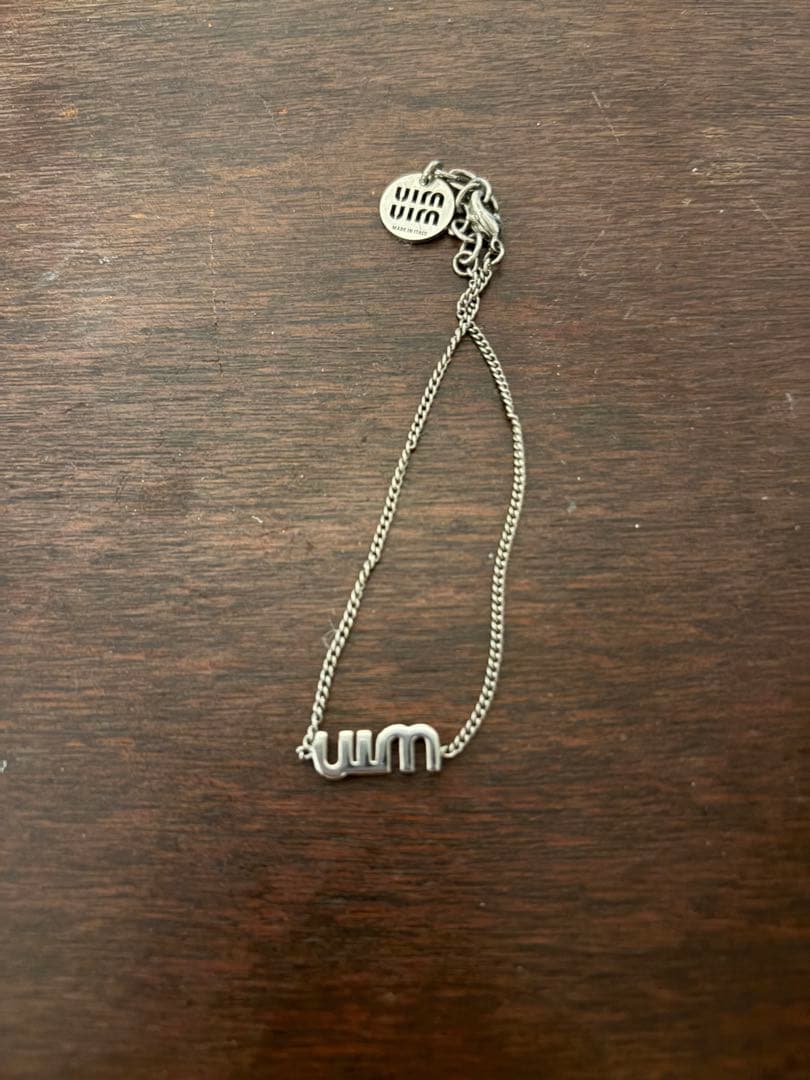 もん　miumiu ブレスレット