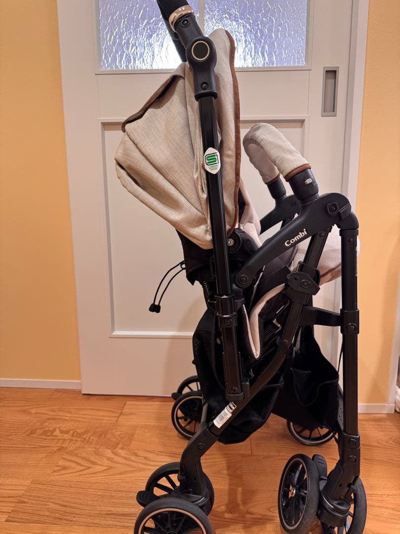 ベビーカー　スゴカルα4キャス　compactエッグショック　テータテート