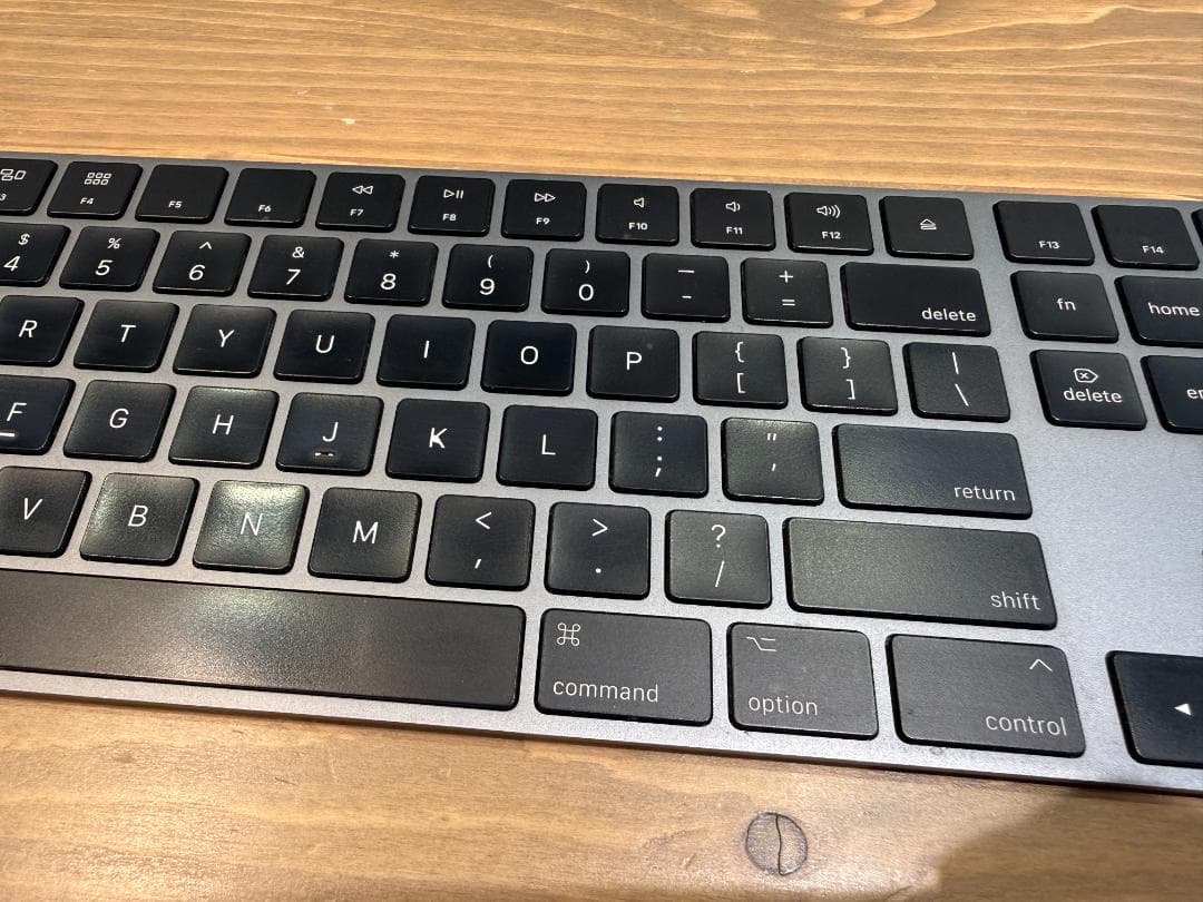 Magic Keyboard テンキー付き 英語（US） スペースグレイ