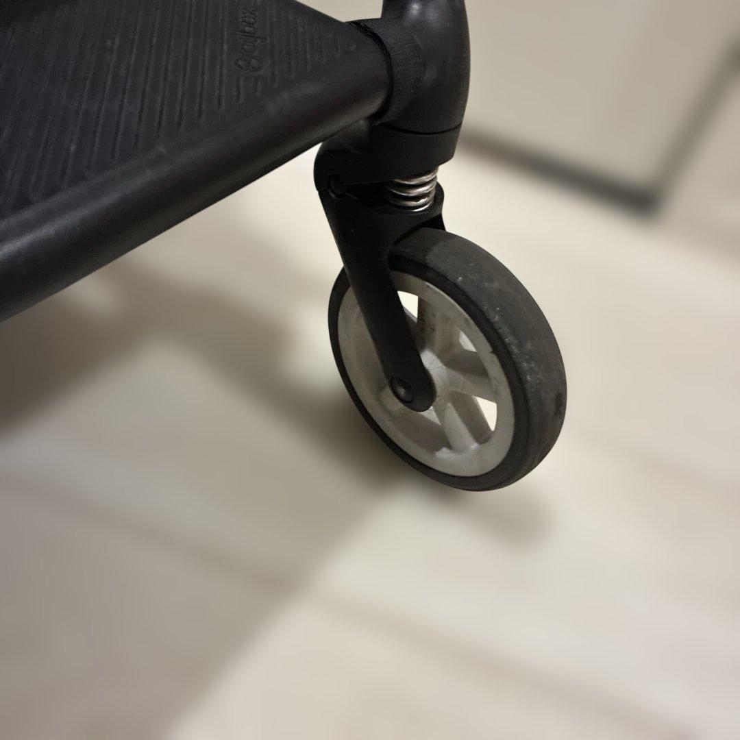 cybex 折りたたみ式ベビーカー