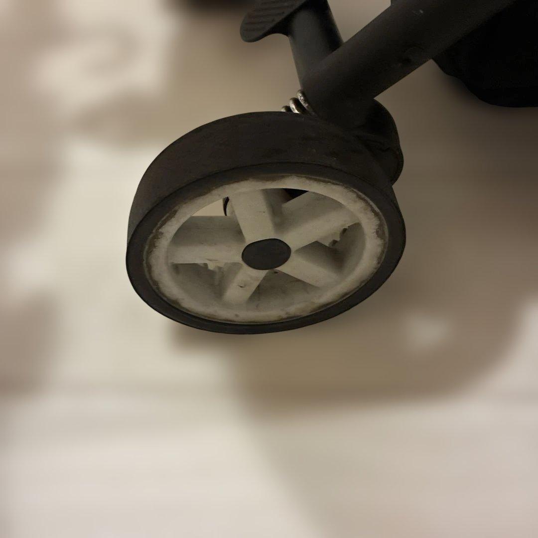 cybex 折りたたみ式ベビーカー