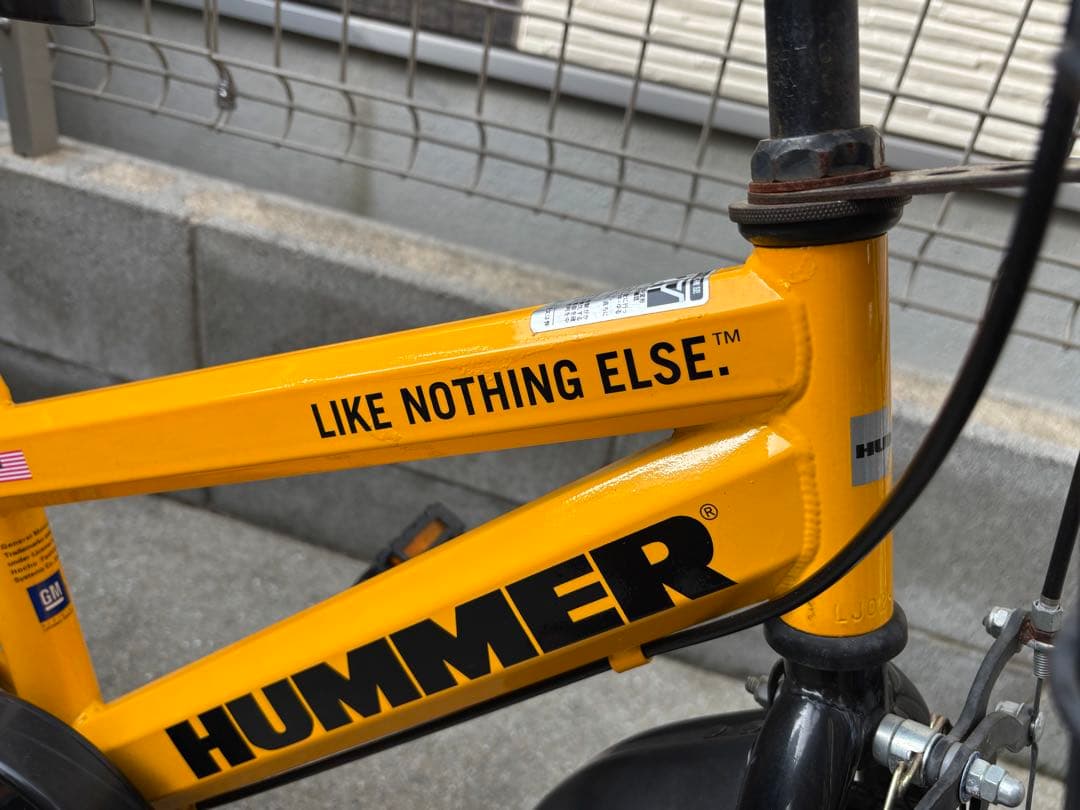 送料込み　HUMMER 子供用自転車 ジュニアサイズ 前バスケット付き16インチ