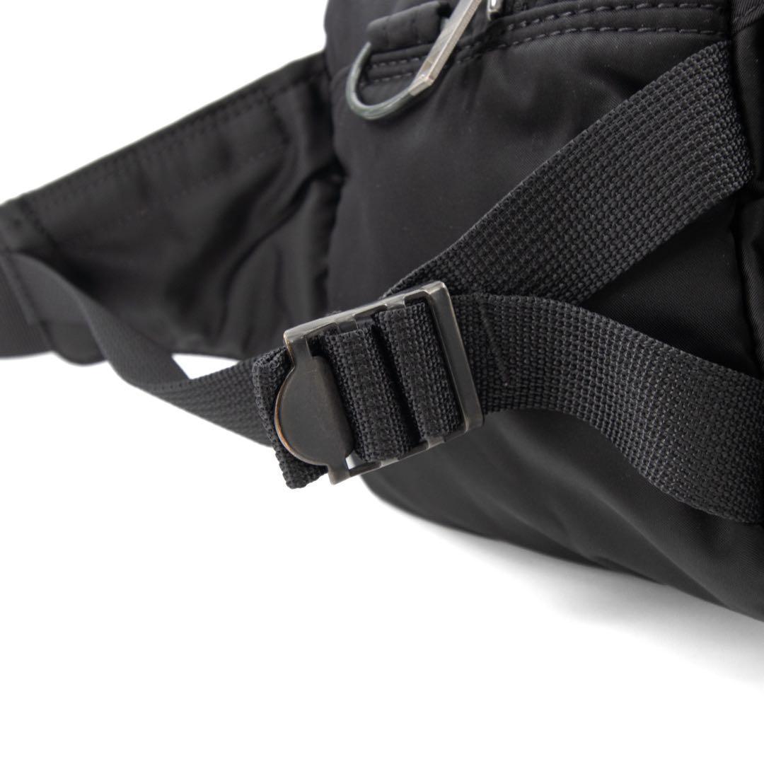 A055【近年モデル／美品】ポーター／タンカー　ヒップバッグ　ボディバッグ　黒