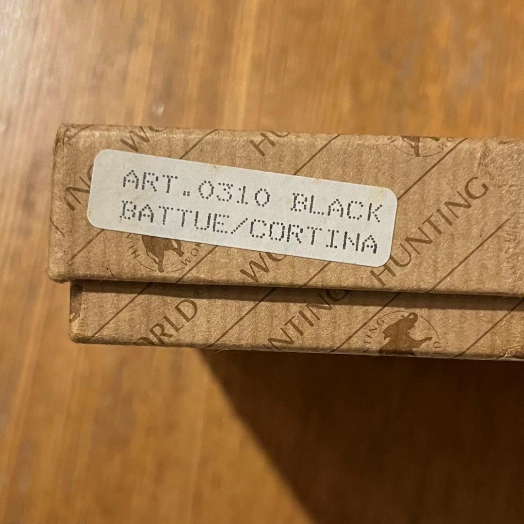 【ハンティングワールド 未使用 】二つ折り財布(小銭入付き) 310 ブラック