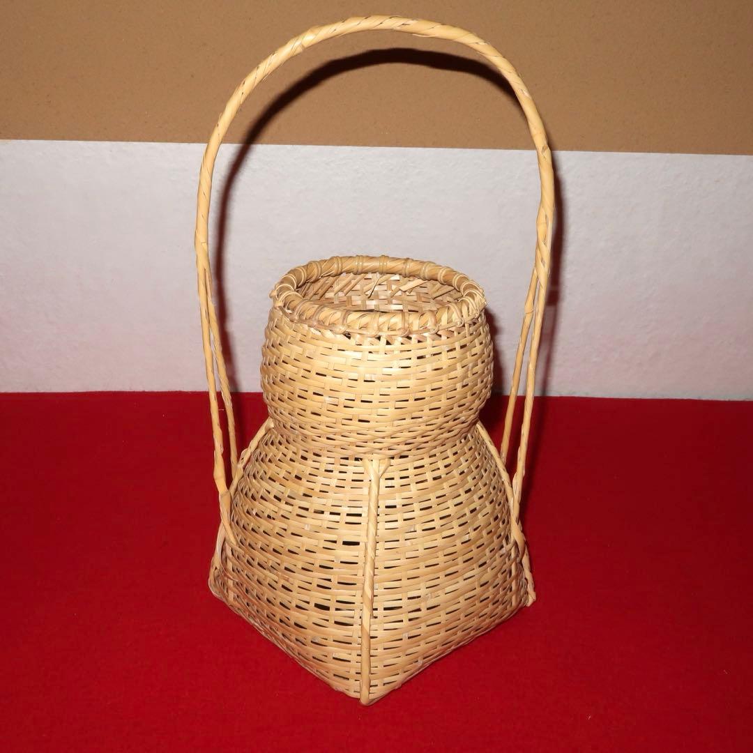 【茶道具】轡昭竹斎作　有馬手付籠花入