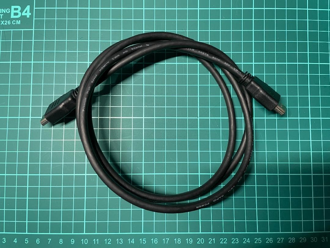 Nintendo Switch 本体・ドック・ケーブル・SDカード