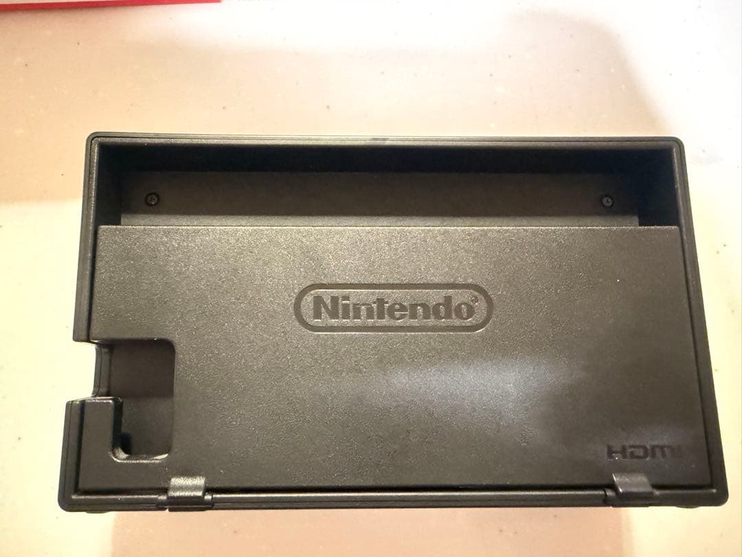 Nintendo Switch 本体 / ケース / SDカード