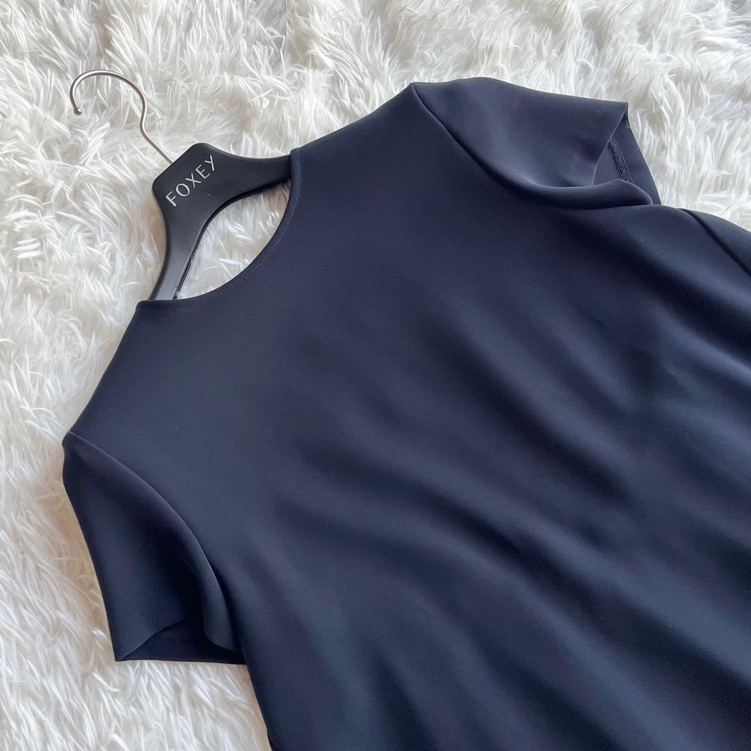 【未使用級】 ヨーコチャン バックギャザーブラウス 近年モデル ネイビー 36