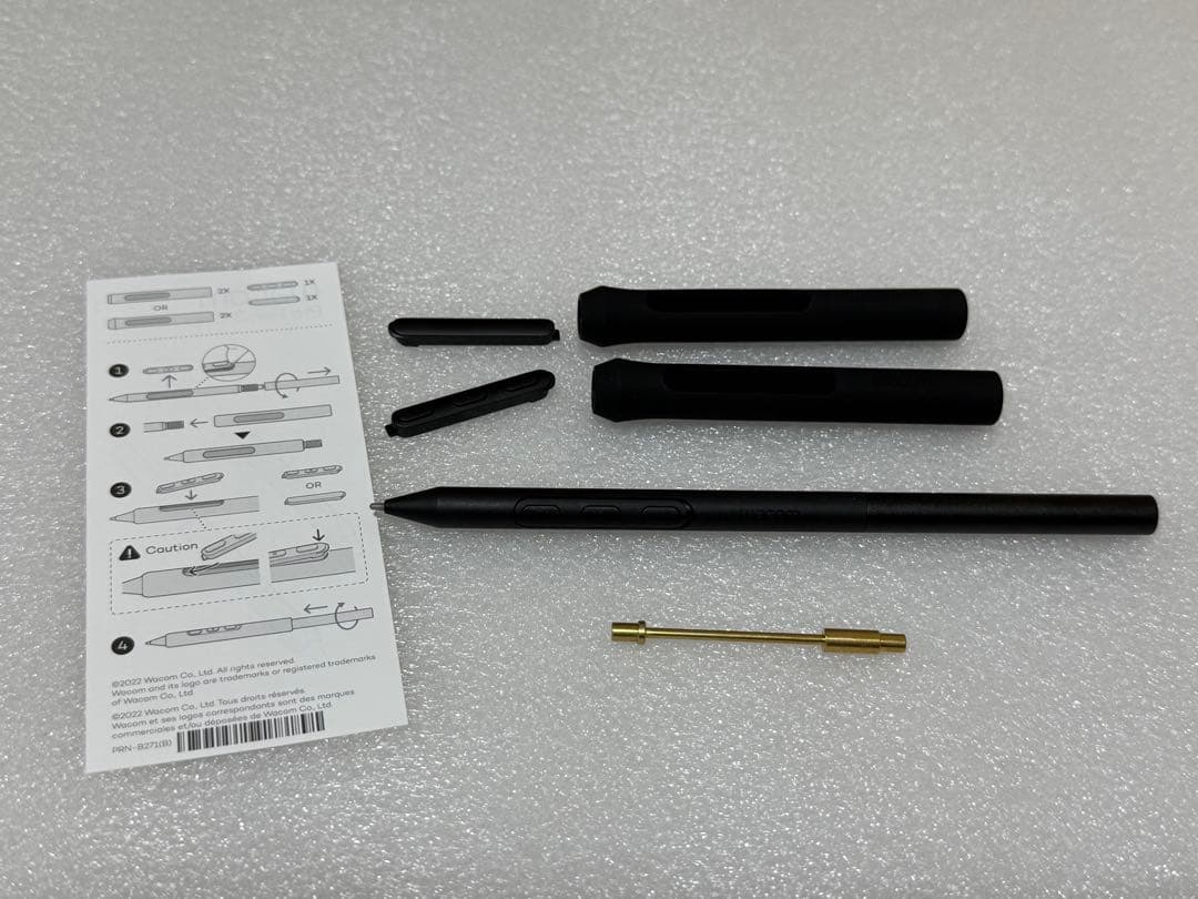 Wacom Cintiq 16 DTK168K4C スタンド付き