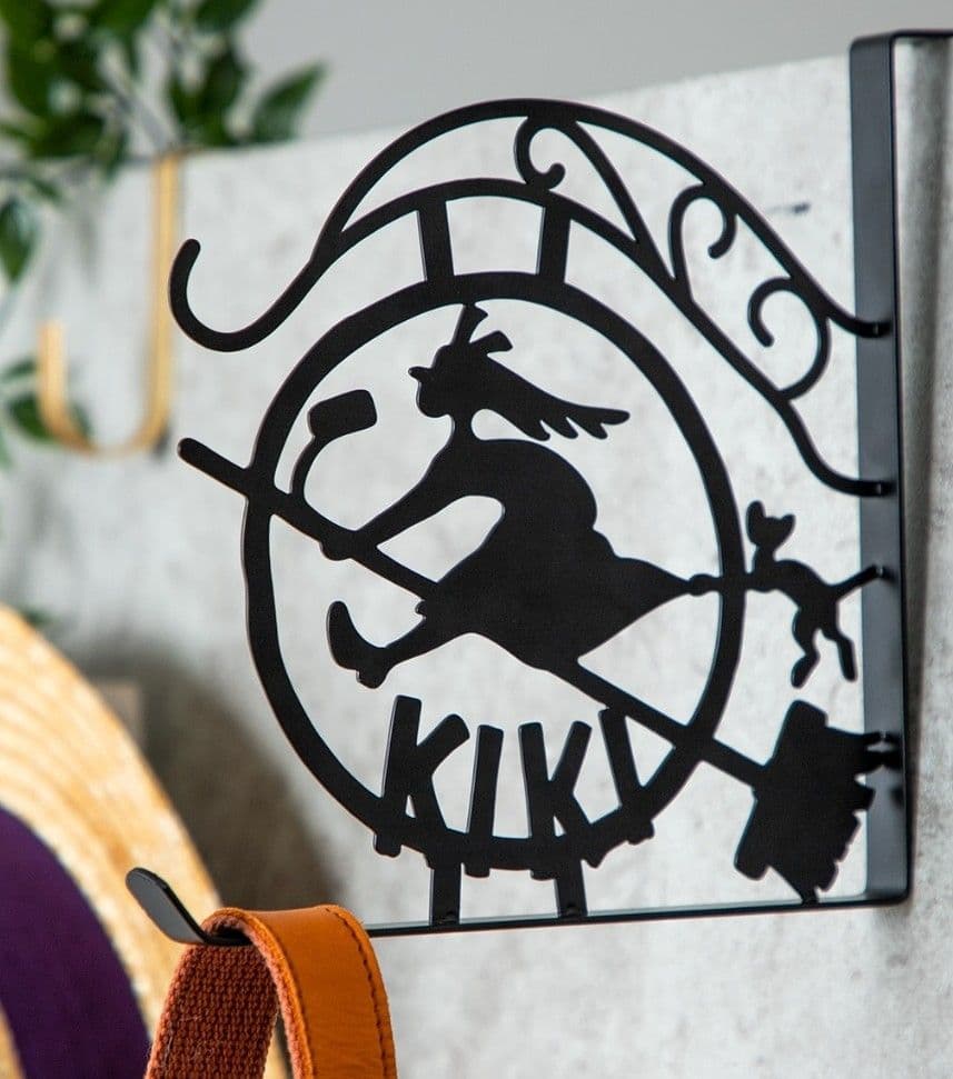 【新品】スタジオジブリ　魔女の宅急便　ブックケース　ドアフック　2点セット