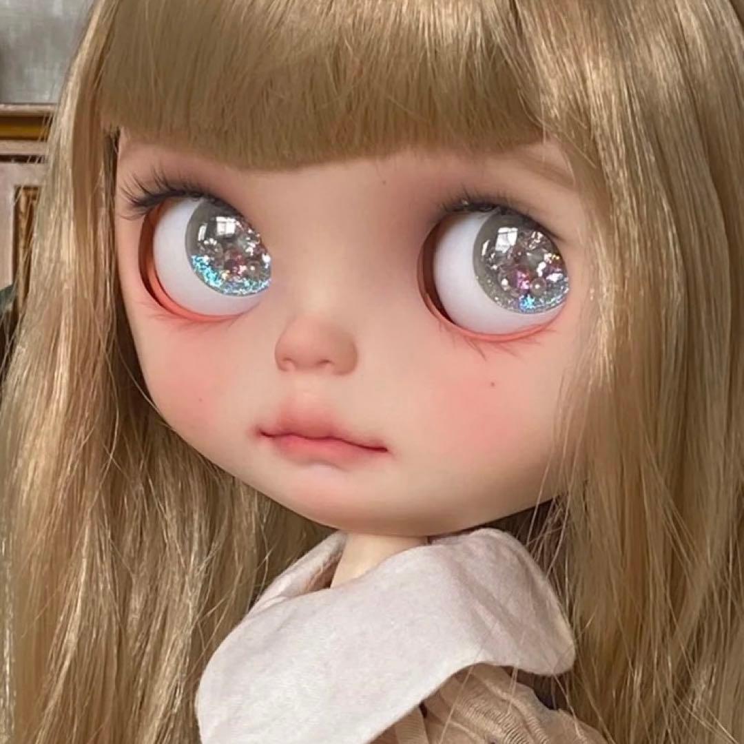 海外作家様カスタムブライス 人形 ドール かわいい 優しい 幼い