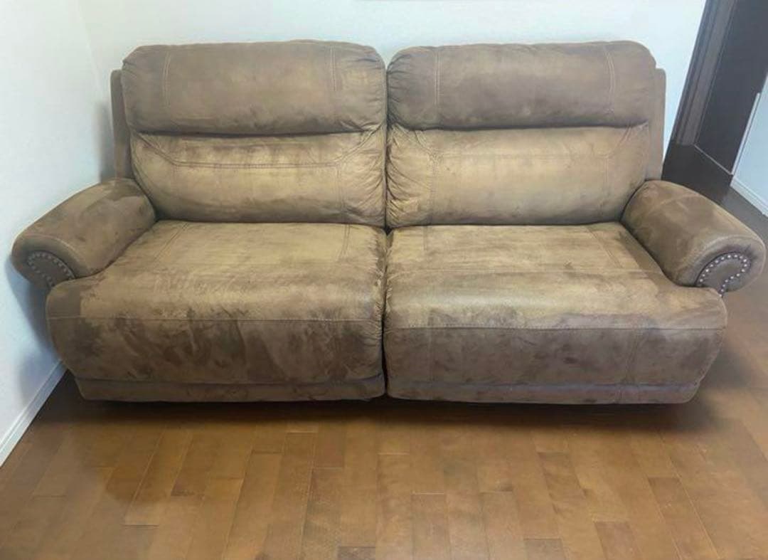 電動フルリクライニングのファブリックソファー