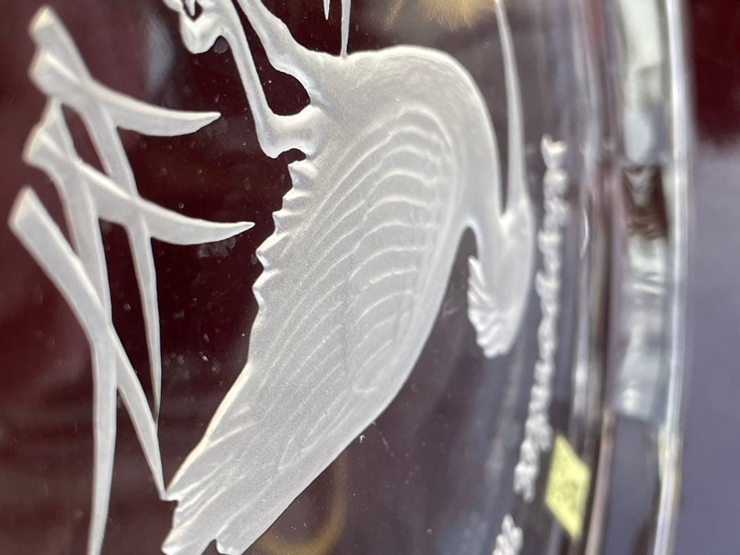 カガミクリスタル KAGAMI 飾り皿　贈答品 記念　クリスタル八角形皿 鶴彫刻