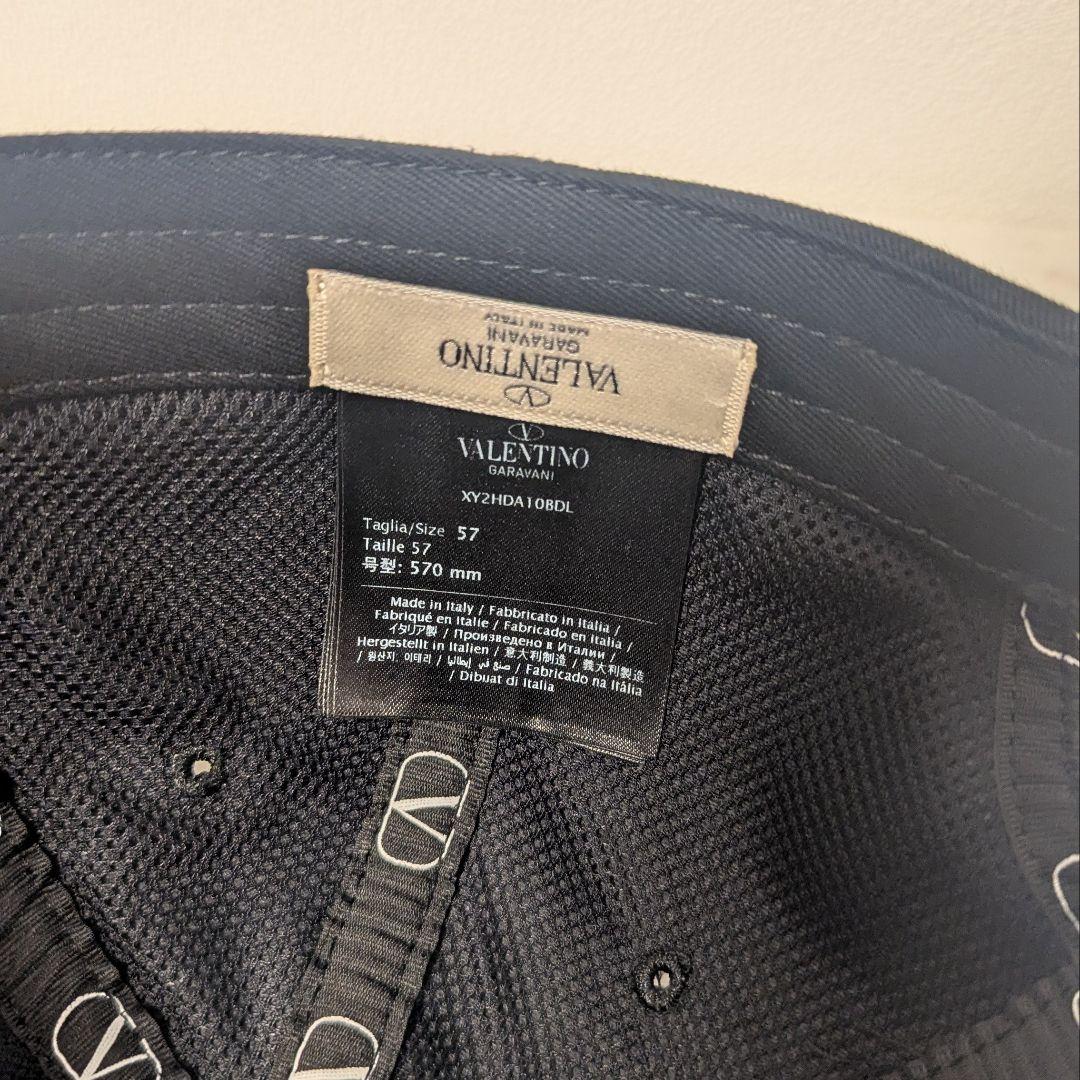 【鑑定済】VALENTINO GARAVANI Vロゴキャップ 57