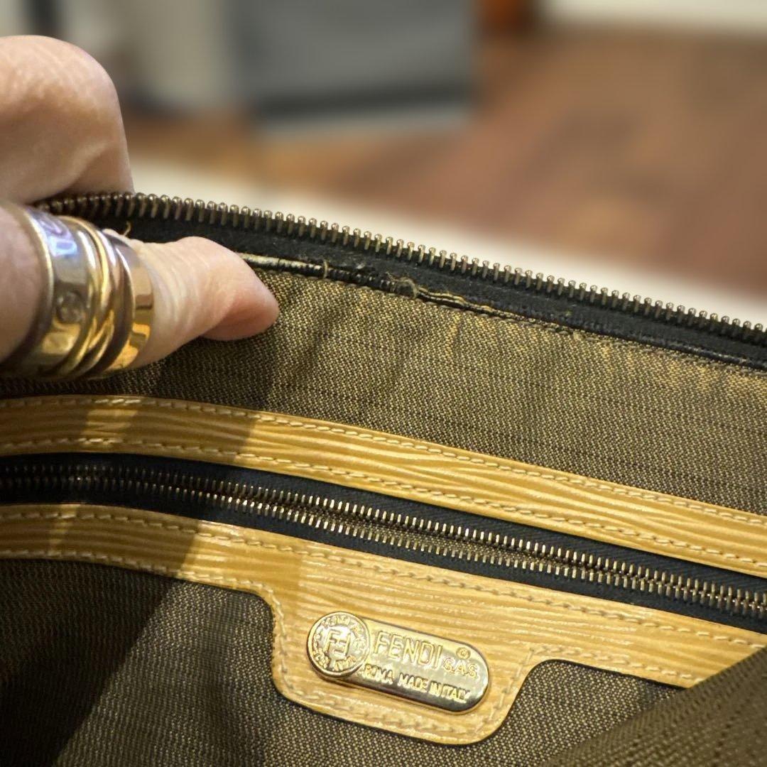 Fendi ロゴ トートバッグ ブラウン/ブラック