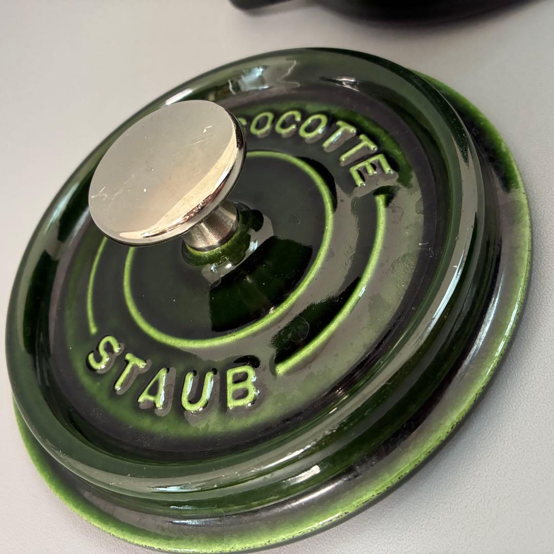 ストウブSTAUB ピコココットオリーブ14cm レア