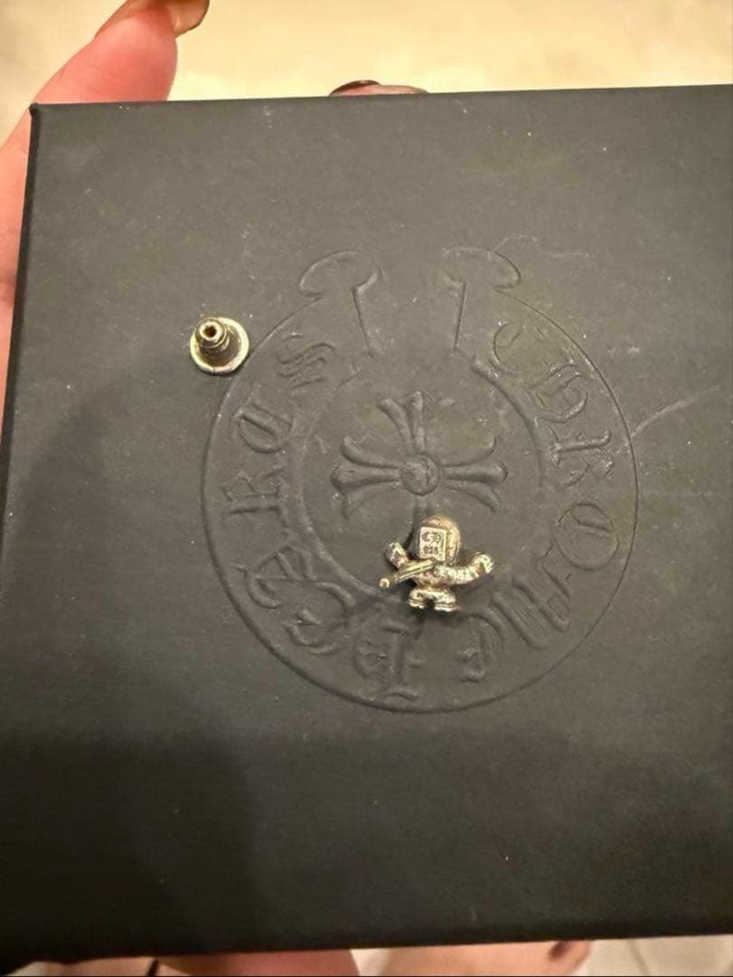 確実正規品 クロムハーツ スカル　ピアス　フォティ