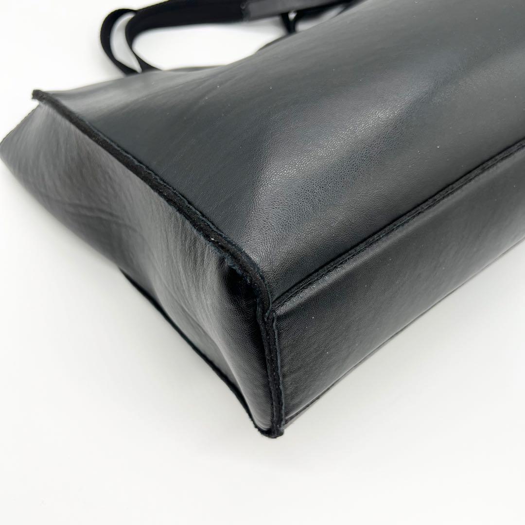 DIESEL HOLI-D SHOPPER EW トートバッグ ブラック A4可