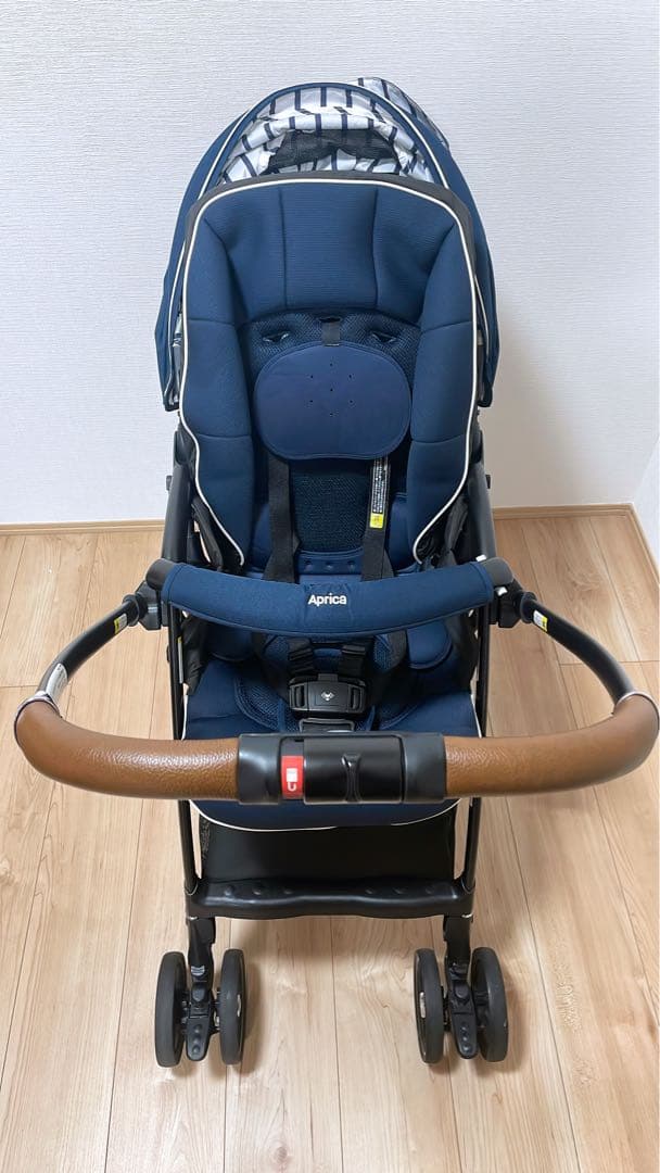 【ｈａｎａ♡ 様】Aprica ラクーナクッション AE 2022 ネイビー