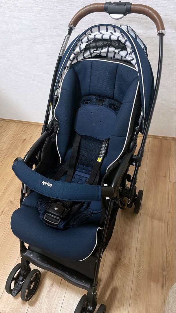 【ｈａｎａ♡ 様】Aprica ラクーナクッション AE 2022 ネイビー