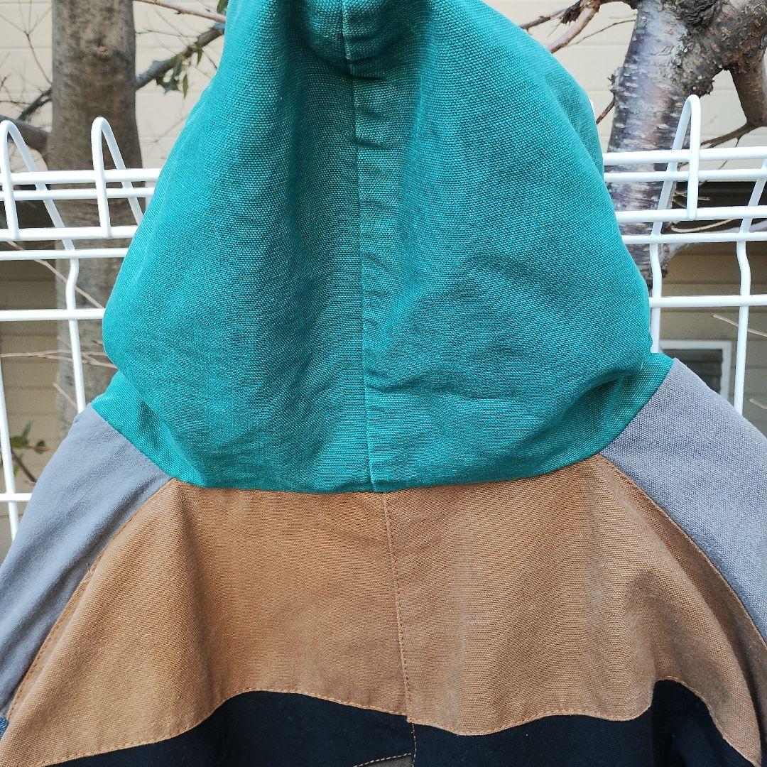 マ*ト様 カーハート　パッチワークデザイン 再構築　アクティブジャケット型　古着