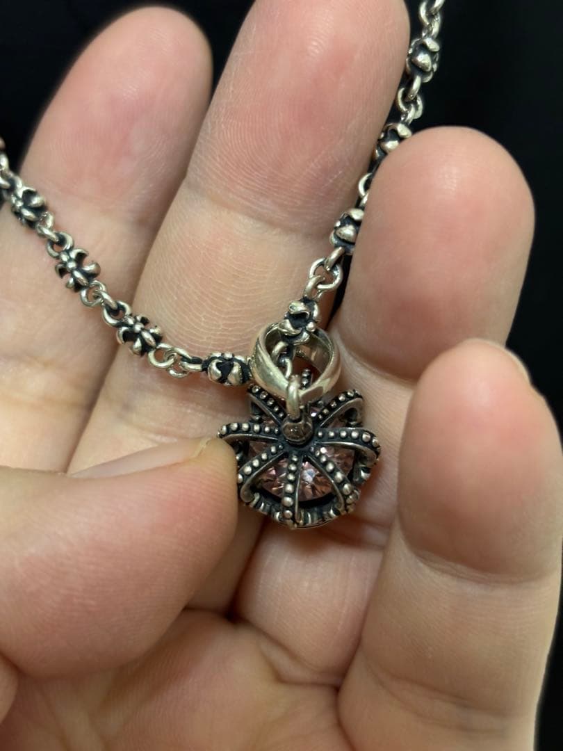 JUSTIN DAVIS（ジャスティン デイビス） ネックレス クラウン紋章