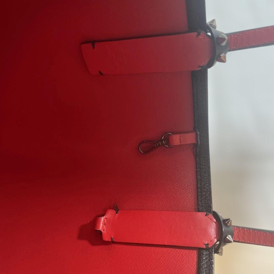 Christian Louboutin トートバッグ 黒 赤