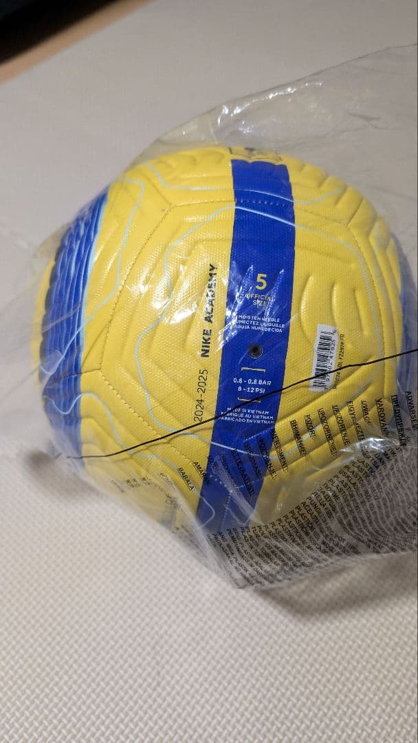 Nike トータル90サッカーボール サイズ5 イエロー/ブルー