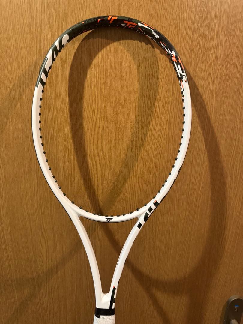 Tecnifibre 現行モデルTF40 290 グリップ3