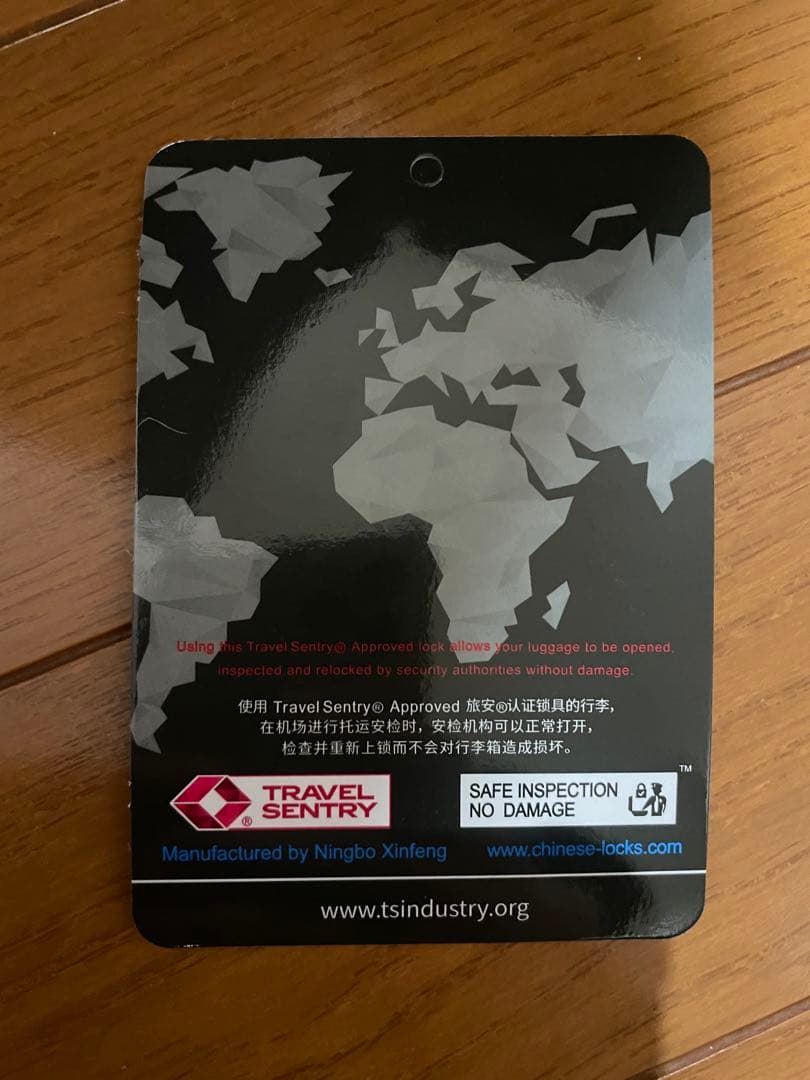 TSAロック付きLサイズ(78l)シルバーキャリーカート、ステッカー100枚付き