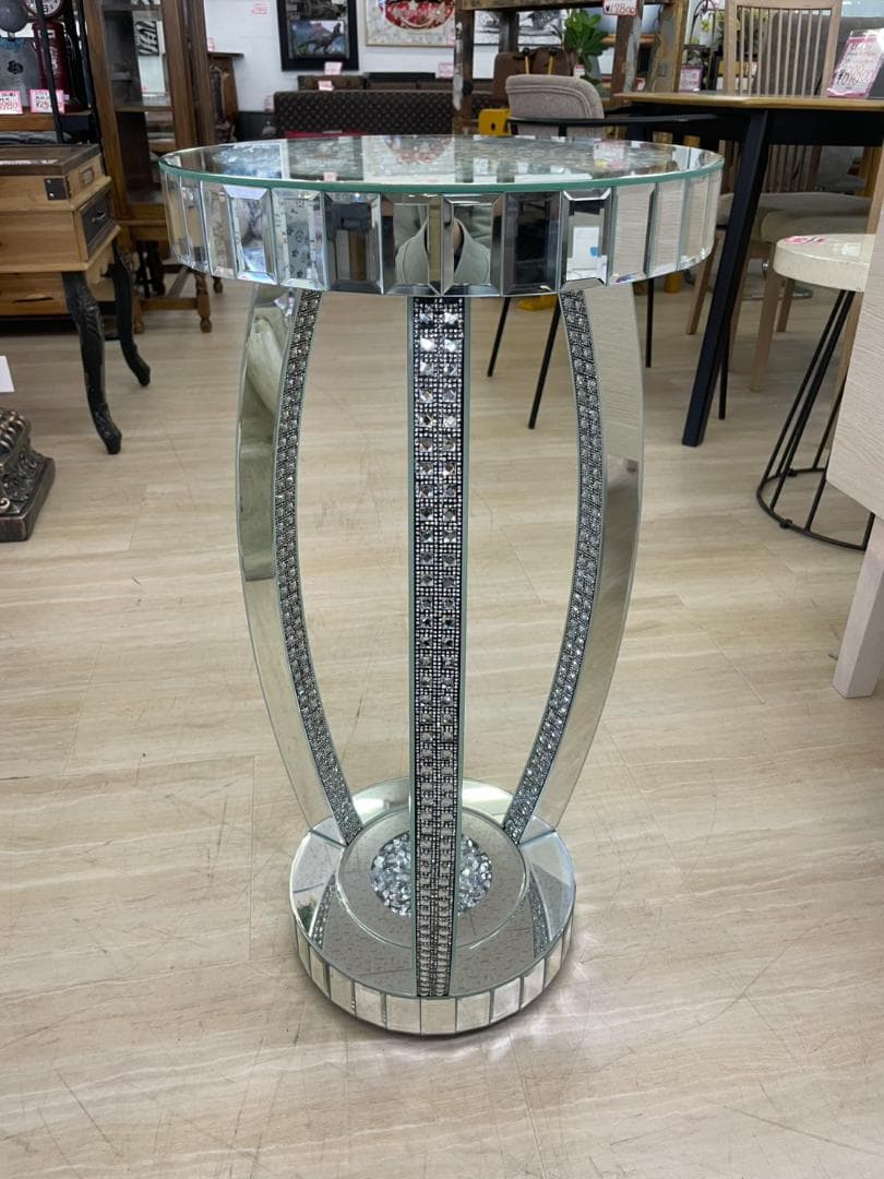 キラキラ　ミラー　スタンド　コラム　花台　飾り台　コレクション　置物　オブジェ