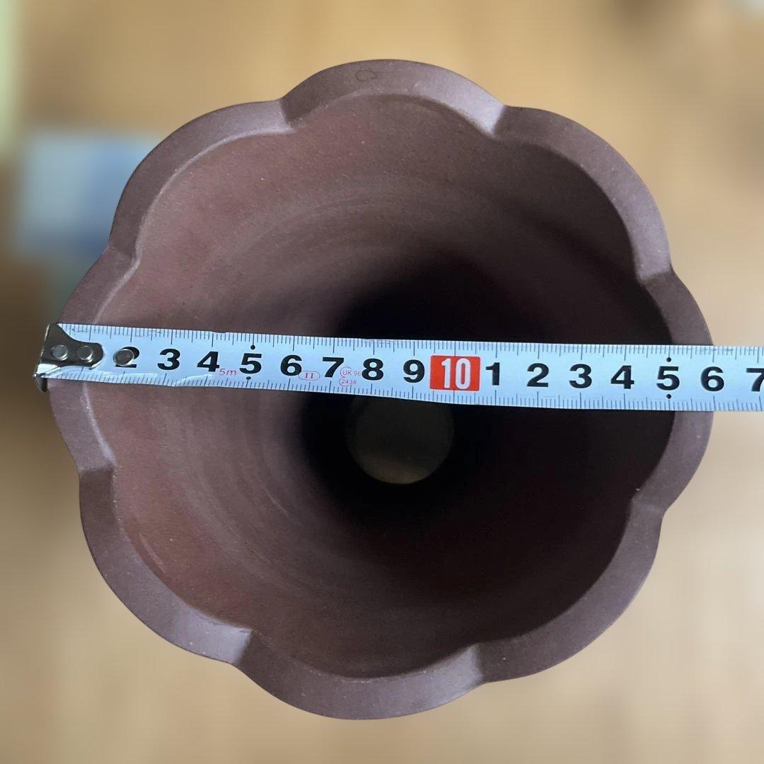 宜興陶器、花模様フラワーベース