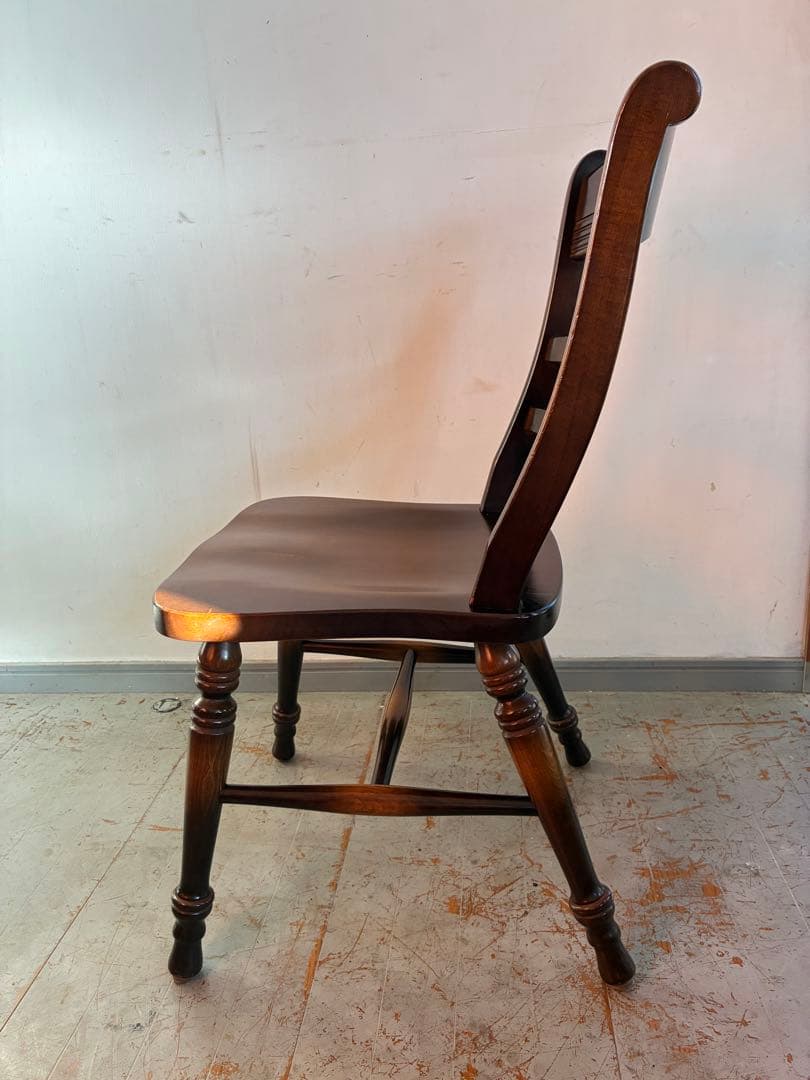 飛騨産業 HIDA キツツキ スピンドル　ダイニングチェア オーク無垢材