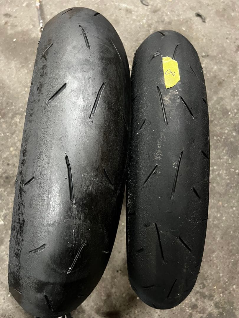 送料込み室内保管 中古DUNLOP KR410 前後セット JP250等8