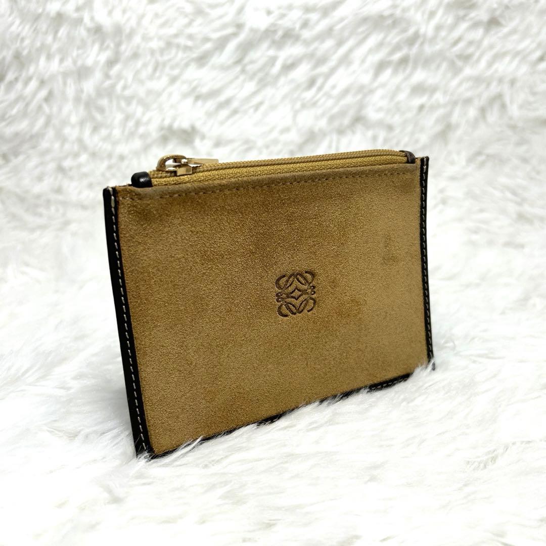 【最終値下げ】⭐️LOEWE ケース スウェード カーキ