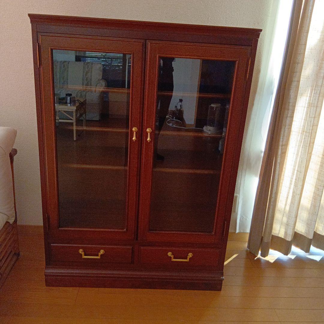 マルニ家具食器棚