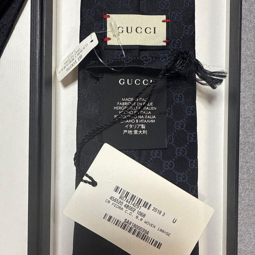 未使用タグ付　グッチ　ネクタイ　黒　GG柄