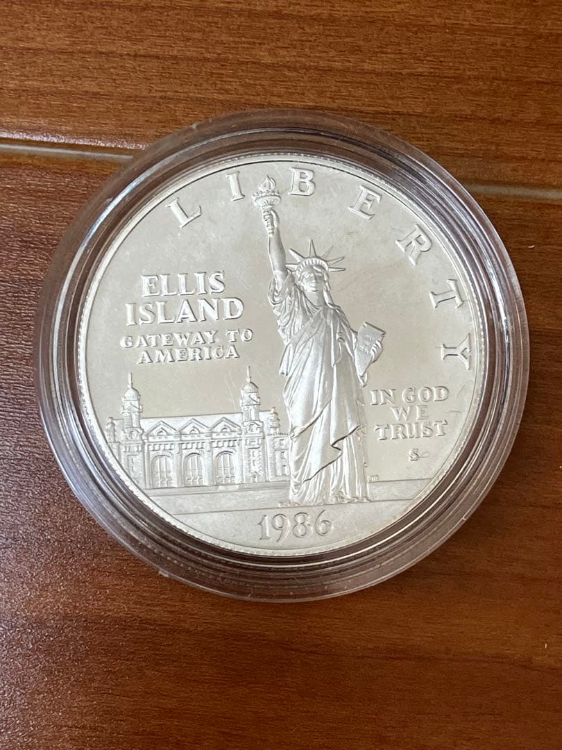 1986 エリス島 自由の女神 1ドル　銀貨　自由の女神