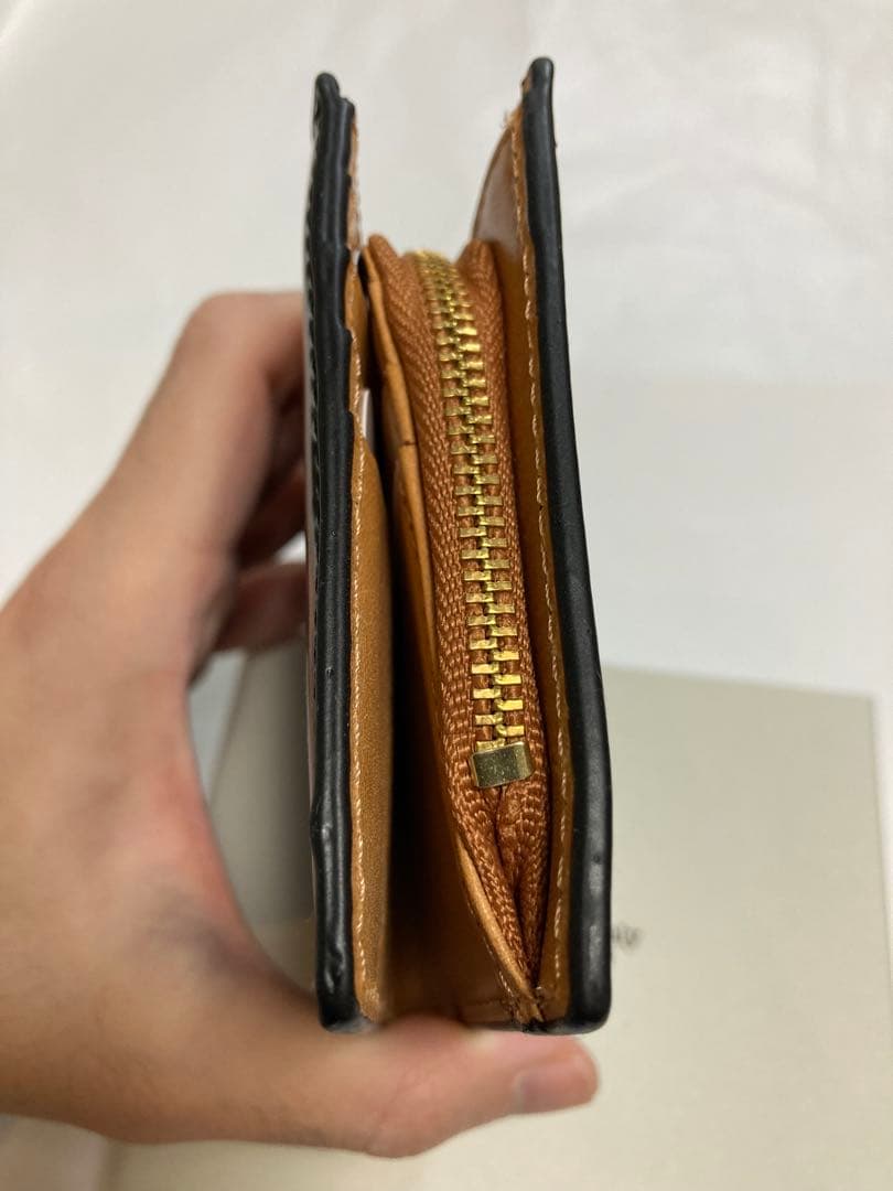 【未使用新品】ロカド シェルコードバン 二つ折り財布 ブラック 箱付き