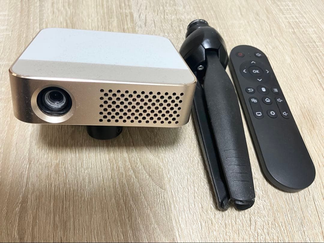 KABENI PRO カベーニプロ 小型プロジェクター