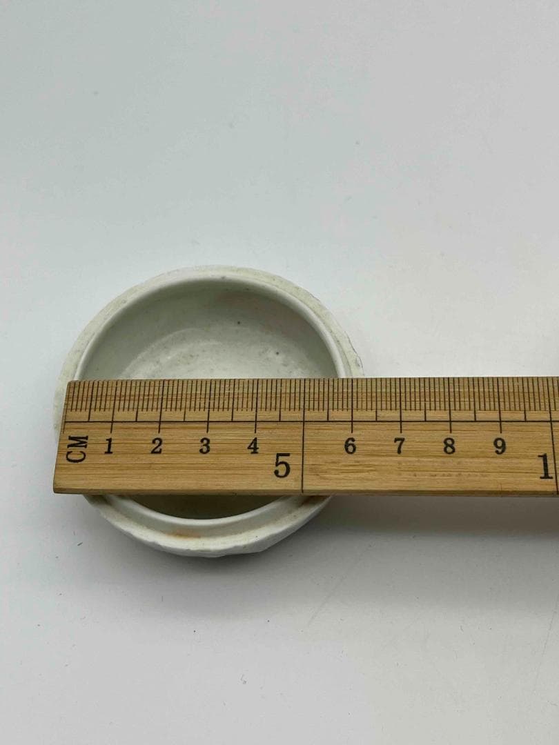 北宋時代　青白磁貼花牡丹花卉文合子 一対　二個　香盒　香合　茶道具(A-82)