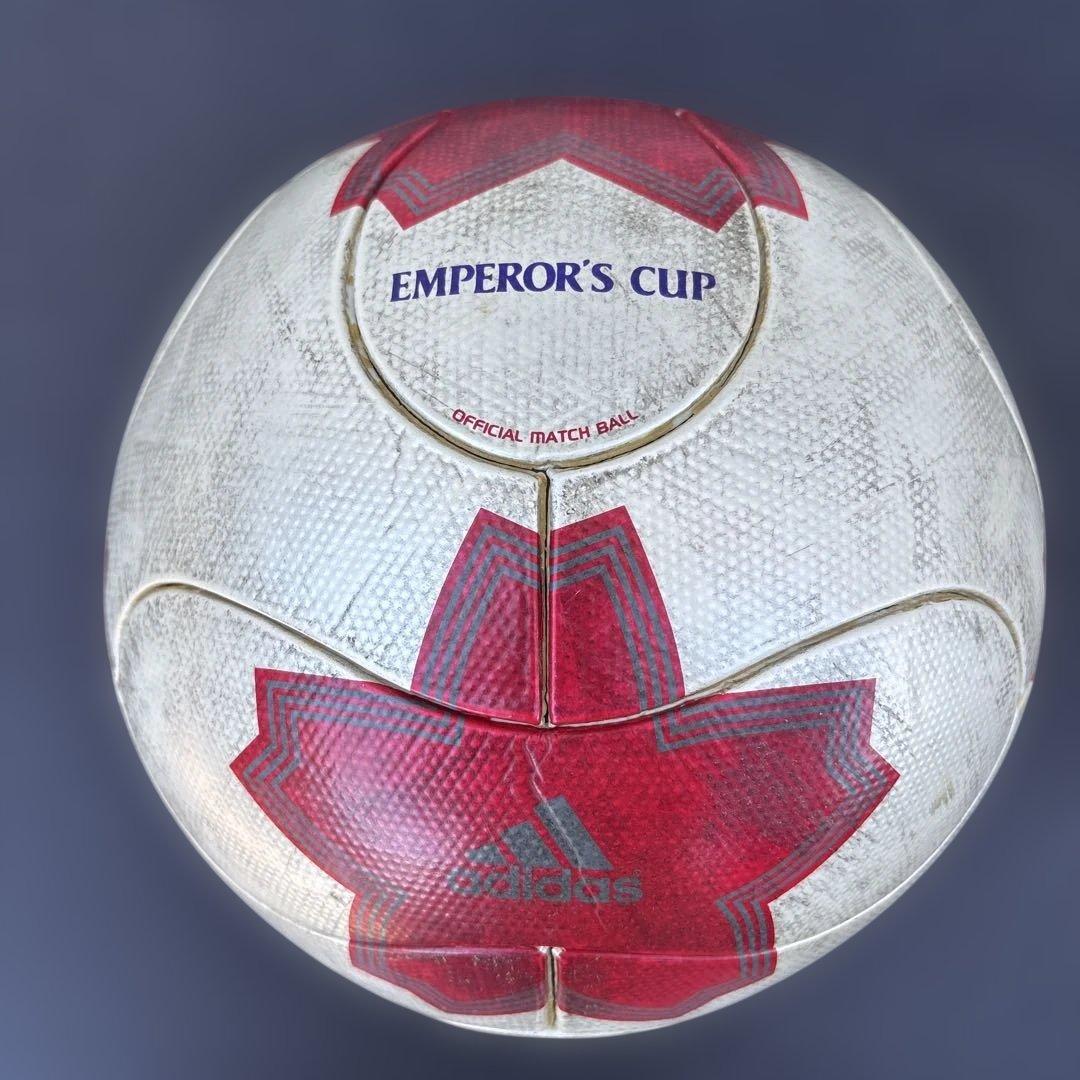 adidas 天皇杯　チームガイスト