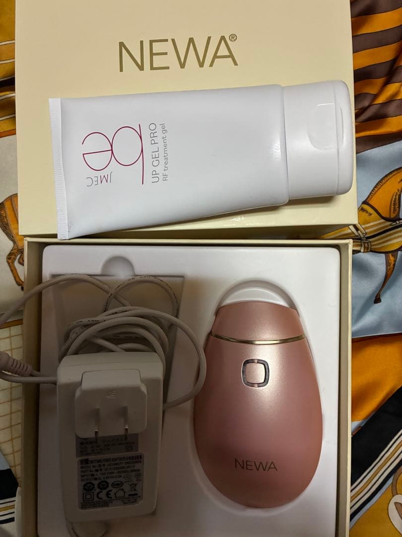 NEWA 美顔器