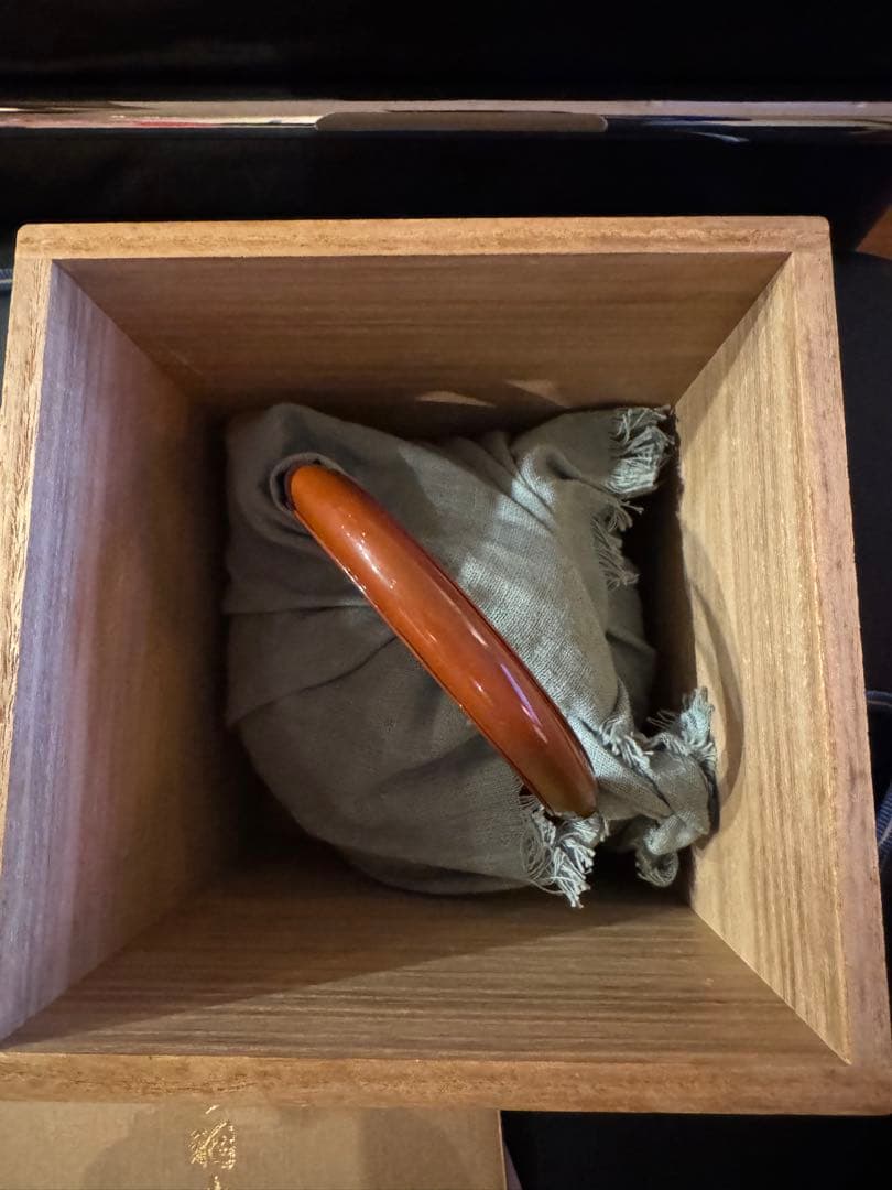 吉羽與平衛　水次薬缶　三越で75万円購入