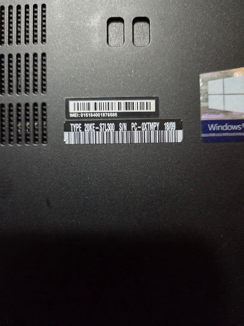 レノボ ThinkPad X280 第8世代 Core i7 メモリ16GB